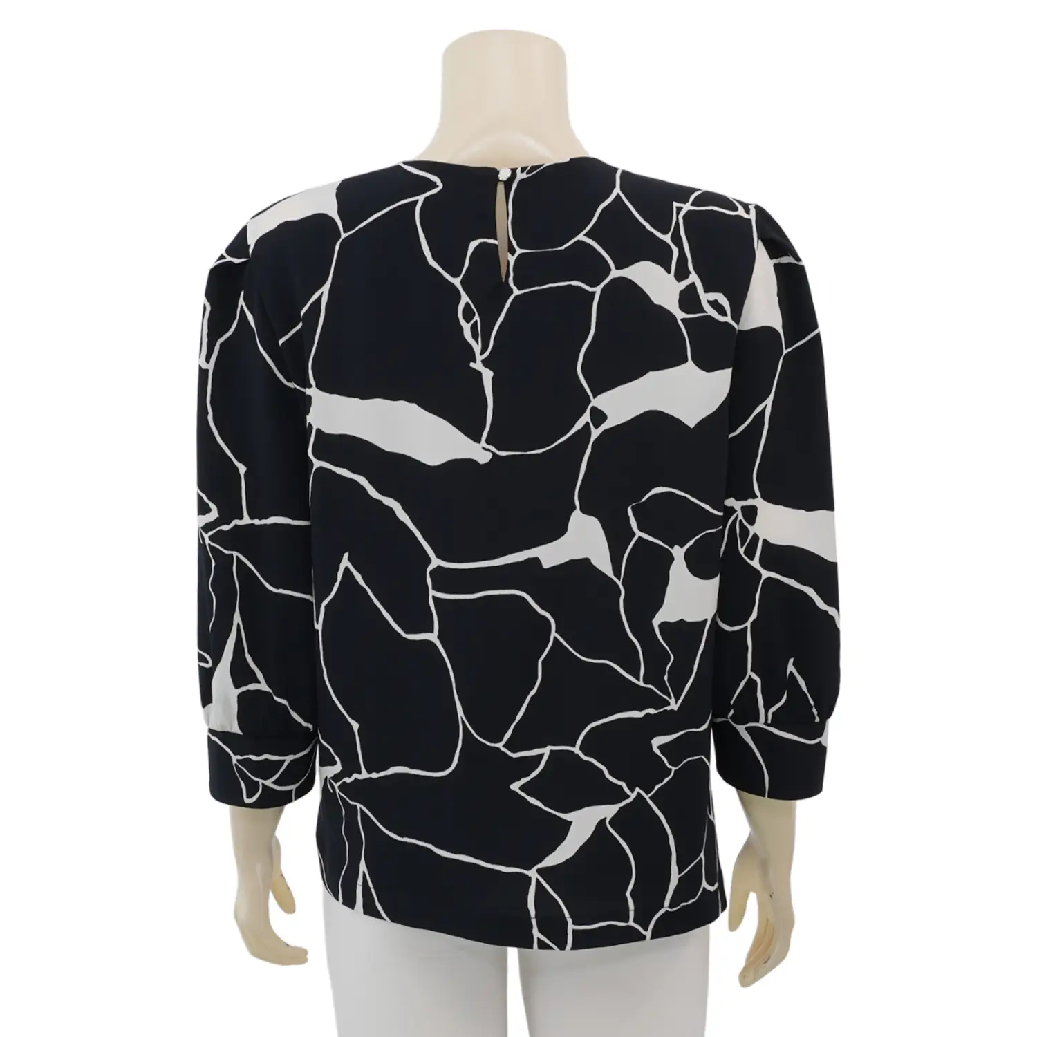 มิกิโกะ เสื้อเบลาส์คอกลม แขน 3 ส่วน ผ้าพีชสกินพิมพ์ลาย - Image 3