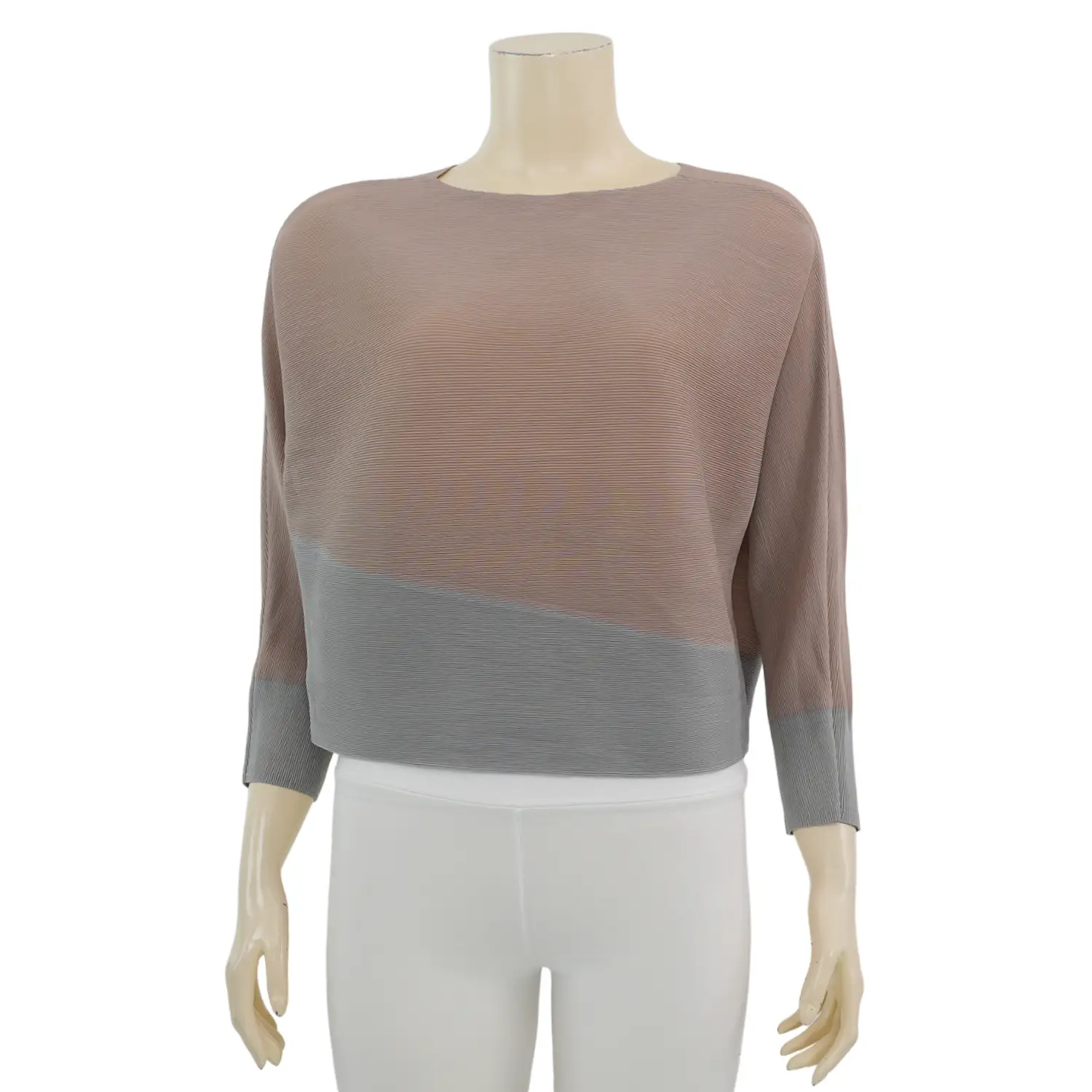 ลลินา เสื้อพลีท คอกลม แขน 5 ส่วน - Image 2