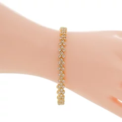 เครสติย่า สร้อยข้อมือเงิน925  ชุบทอง14K ประดับโทแพซสีขาว - Image 2