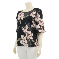 ชมพู เสื้อเบลาส์คอปาด แขนสั้นทรงกระบอก ผ้าคูชั่นเมทัลลิค - Image 2