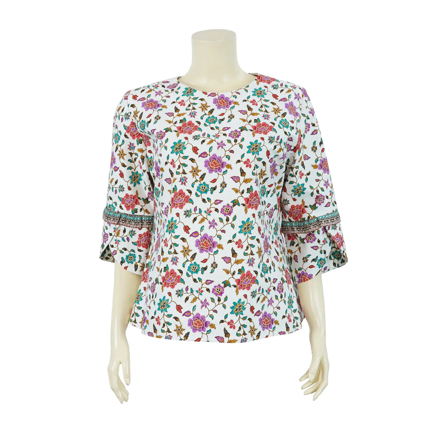 เสื้อคอกลม แขนกระบอก ผ้าปาเต๊ะ ลายดอกไม้ - Image 2