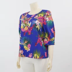 มิกิโกะ เสื้อเบลาส์คอกลม  แขน 3 ส่วน  ผ้าโคโม่ลายดอกไม้ - Image 2