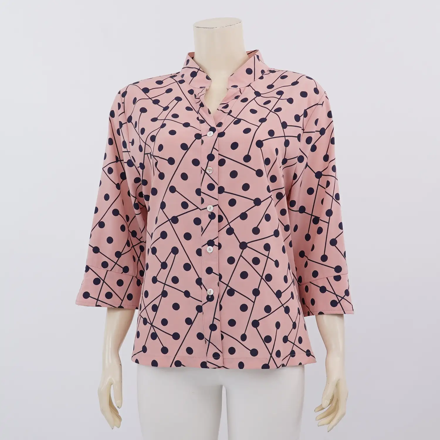 มิกิโกะ เสื้อเบลาส์คอตั้ง แขน 3 ส่วน ผ้าจันจีรา