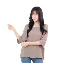 มิกิโกะ เสื้อคอปาดแต่งลูกไม้  แขน 3 ส่วน