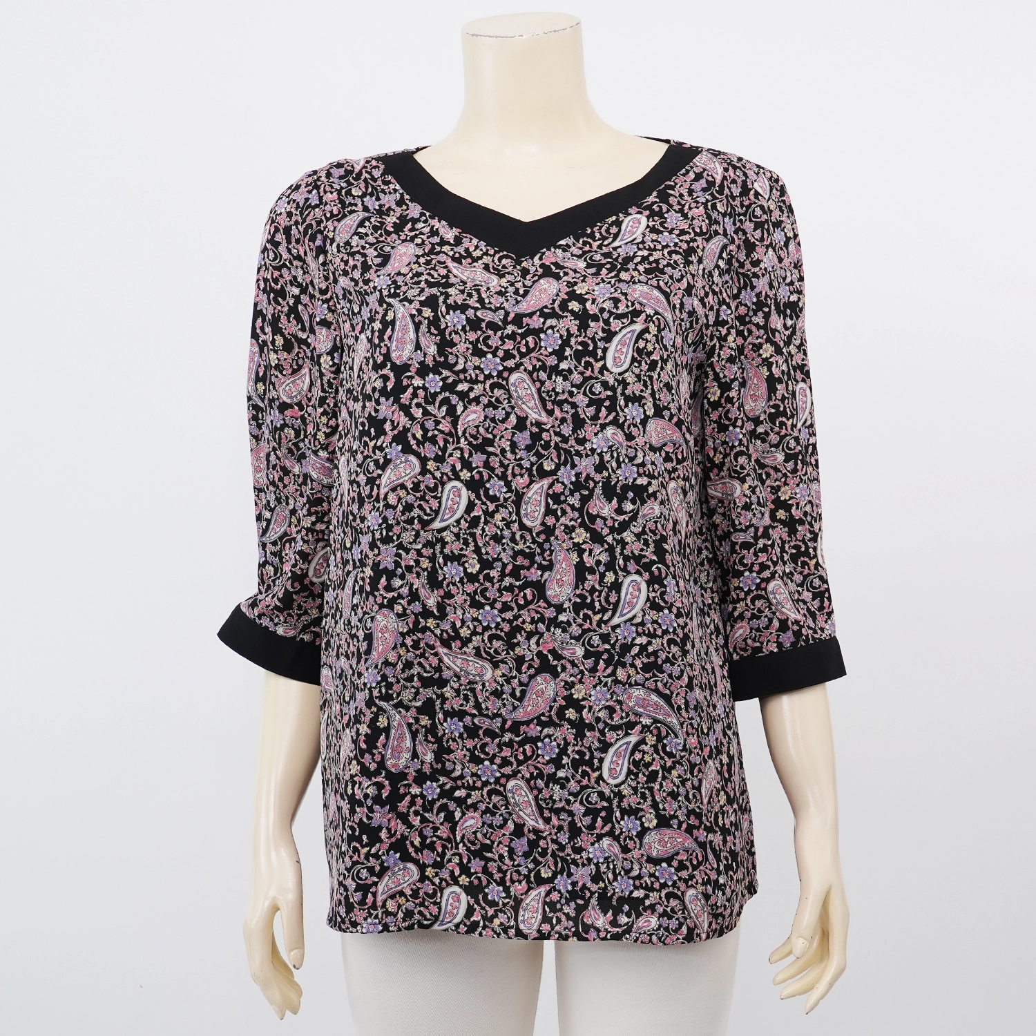 มิกิโกะ เสื้อเบลาส์คอวี แขน 3 ส่วน ผ้าชีฟอง