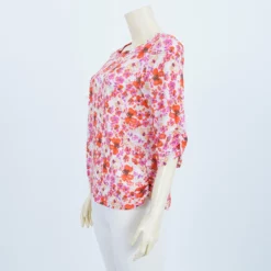 ชมพู เสื้อเบลาส์คอปาด  แขน 3 ส่วน ลายดอกไม้ โอเปร่า ฟลอรอล - Image 2