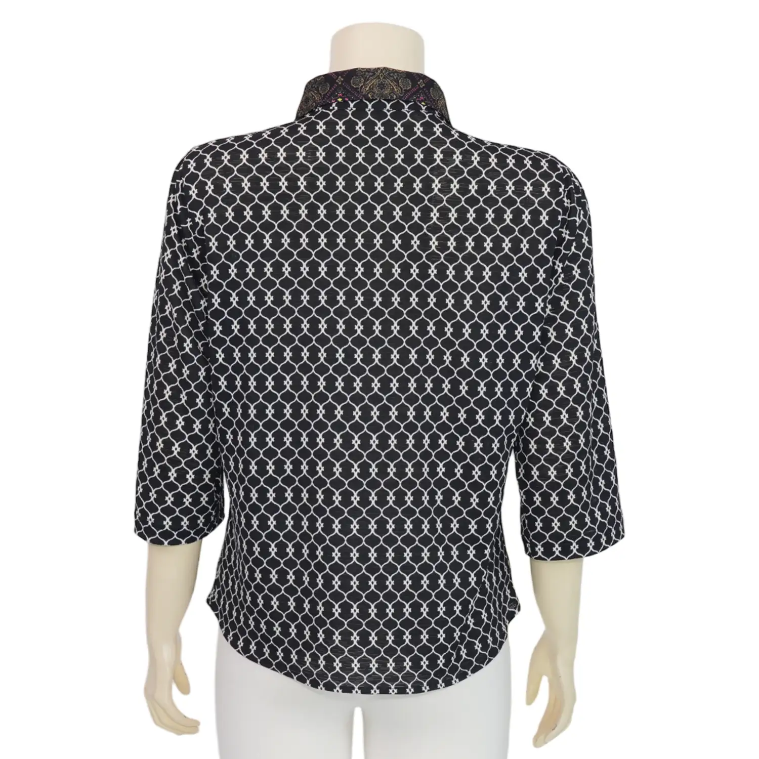 ชมพู เสื้อเชิ้ตแขน 3 ส่วน ผ้าไลคร่าบอร์ดเดอร์ ลายวินเทจ - Image 3