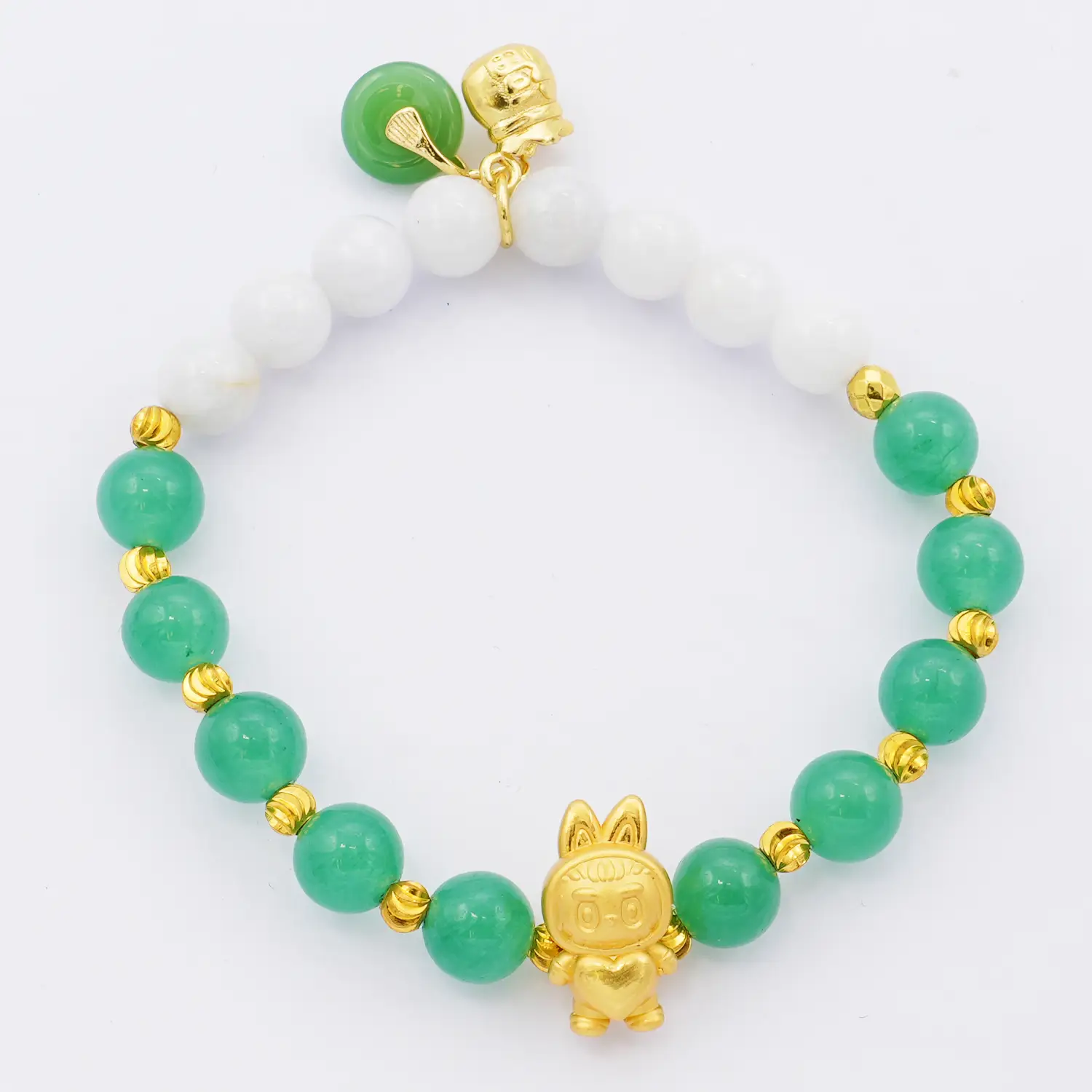 มันตรา และ นารา สร้อยข้อมือหยกและอะเวนจูรีน สีเขียว ตกแต่งจี้ลาบูบู้ เงิน925 ชุบทอง18K และจี้เหรียญจีนถุงทอง