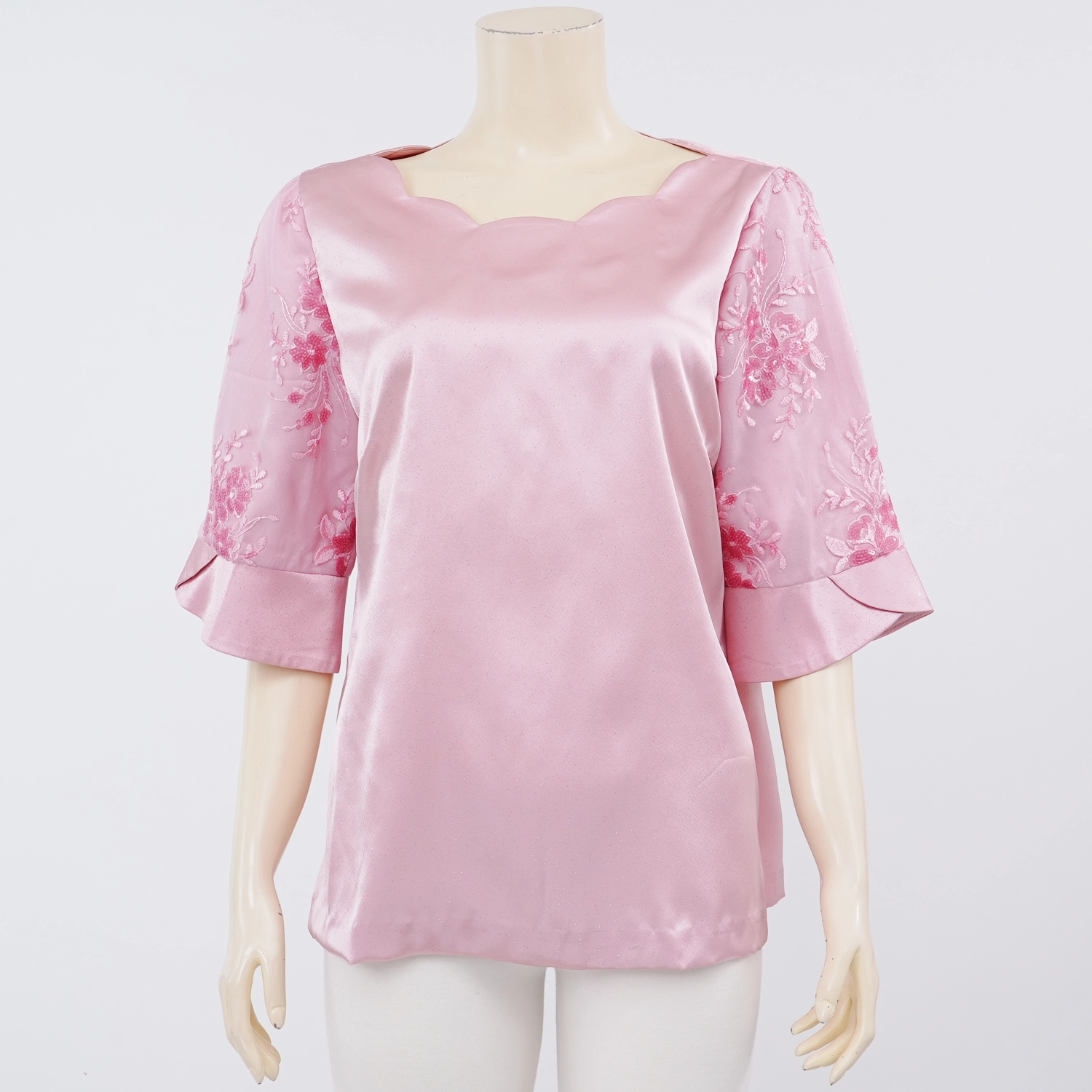 อาลิย่า เสื้อเบลาส์คอปาด แขน 3 ส่วน ผ้าดัชเชลแฟนซี