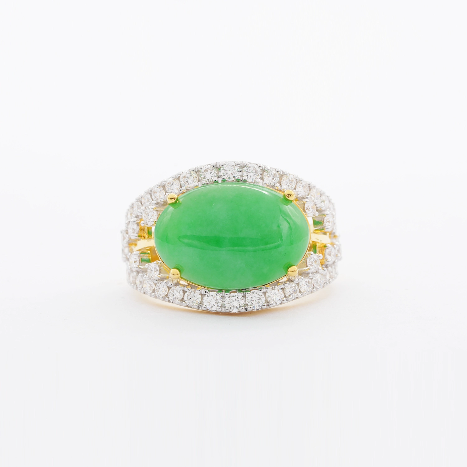 พี อะทีริเย่ แหวนทอง18K ชุบทอง18K ประดับหยกและเพชรสีขาว