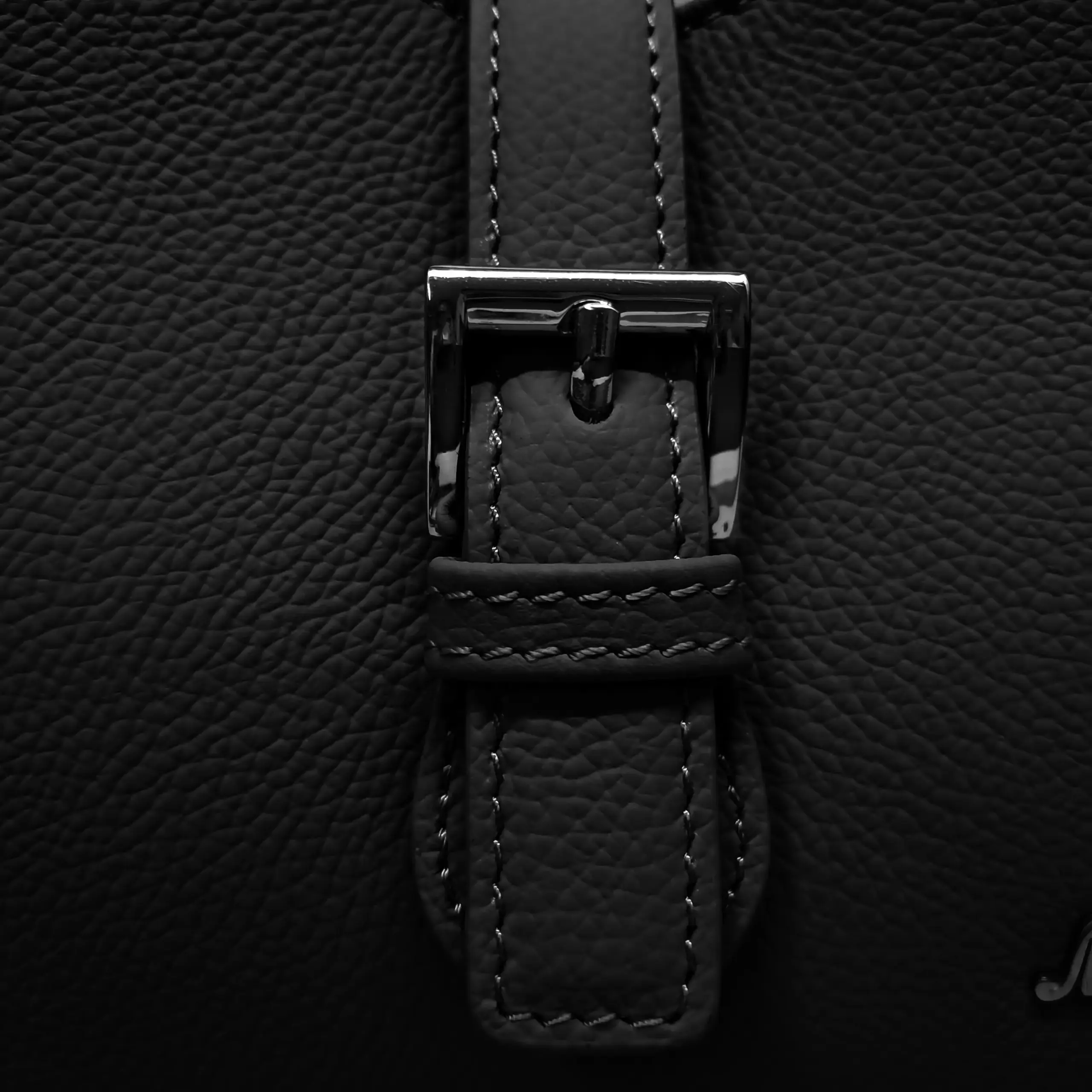 มาร์เวล กระเป๋าถือหนังวัวแท้ CURVE BUSKET - Image 9