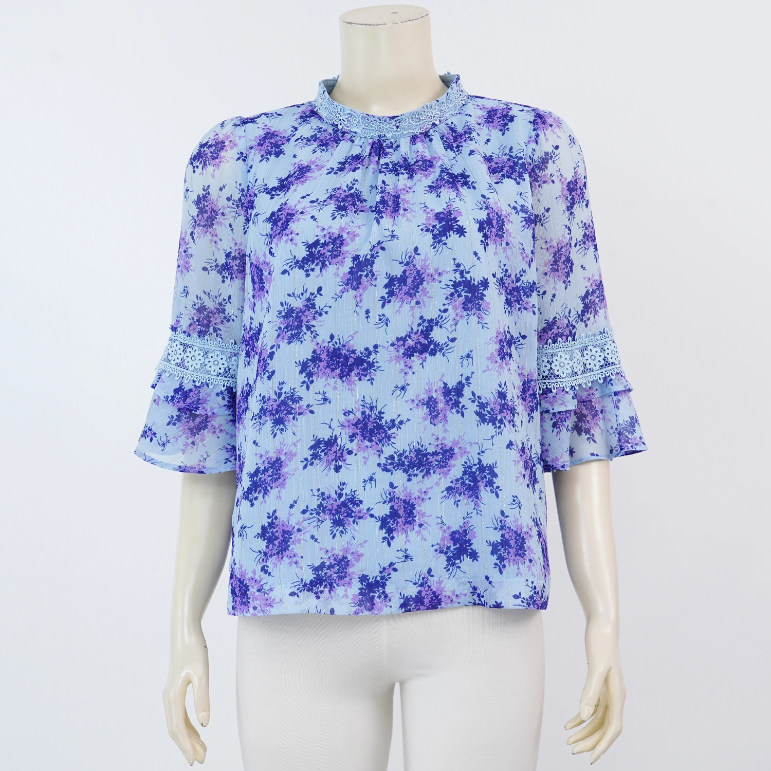 มินนะ เสื้อเบลาส์คอตั้ง แขนยาว 4 ส่วน ปลายแขนบาน ผ้าชีฟองคริงเกิ้ล