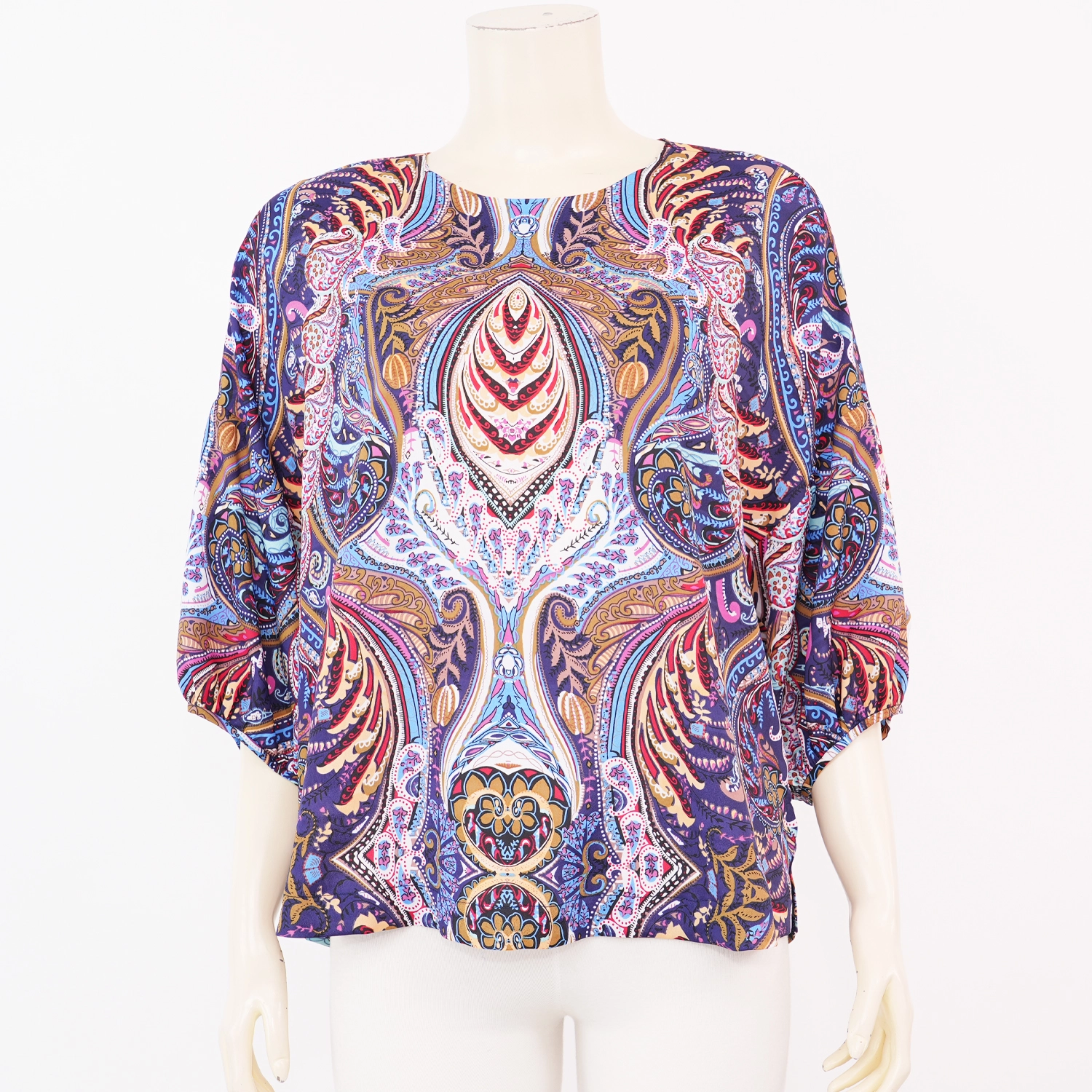 ปาแปงค์ เสื้อเบลาส์คอปาด แขนยาว 4 ส่วน ผ้าโคโม่ปริ้นท์