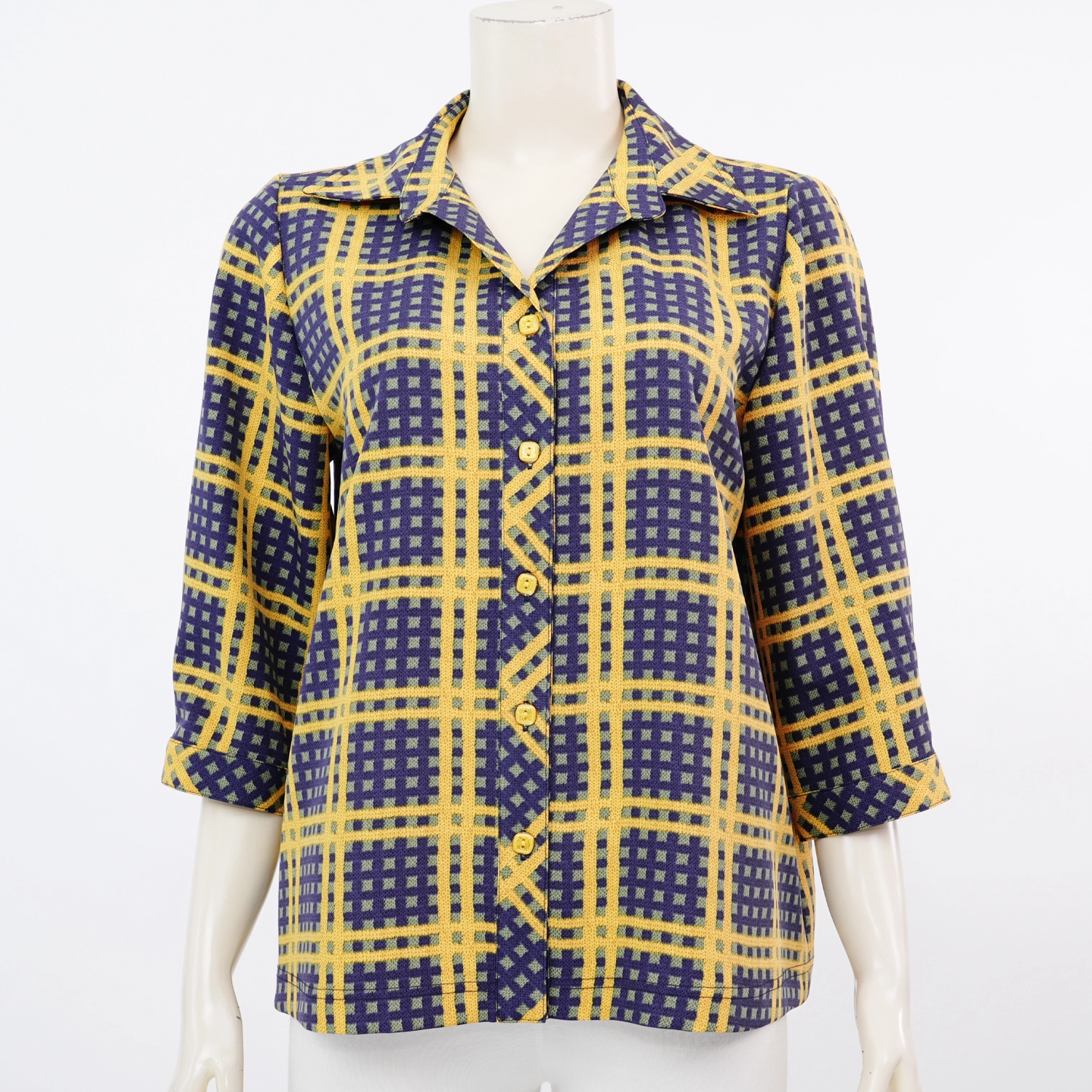 ชมพู เสื้อเชิ้ต แขน 3 ส่วน ผ้าคูชั่น ลายผ้าขาวม้า