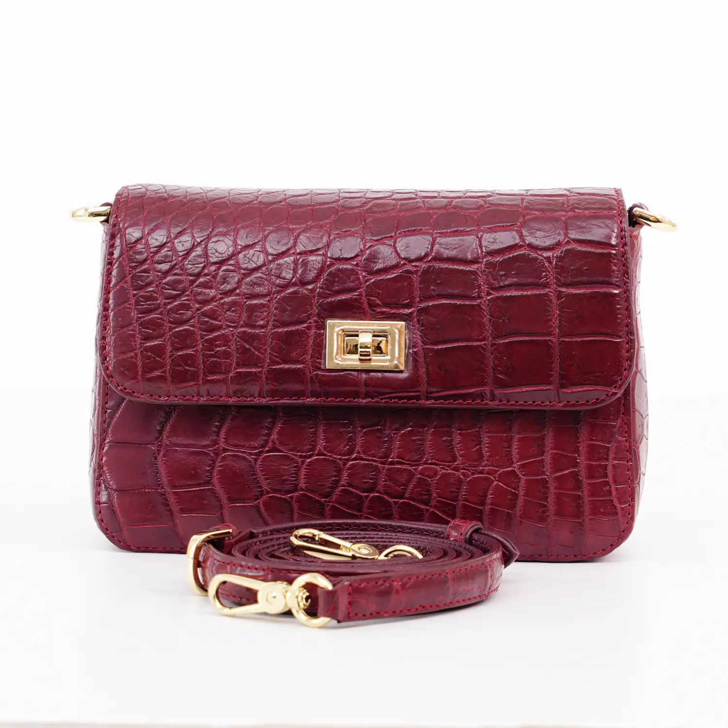 รีเวอร์ กระเป๋าครอสบอดี้ หนังท้องจระเข้ ดีไซน์ฝากระเป๋า