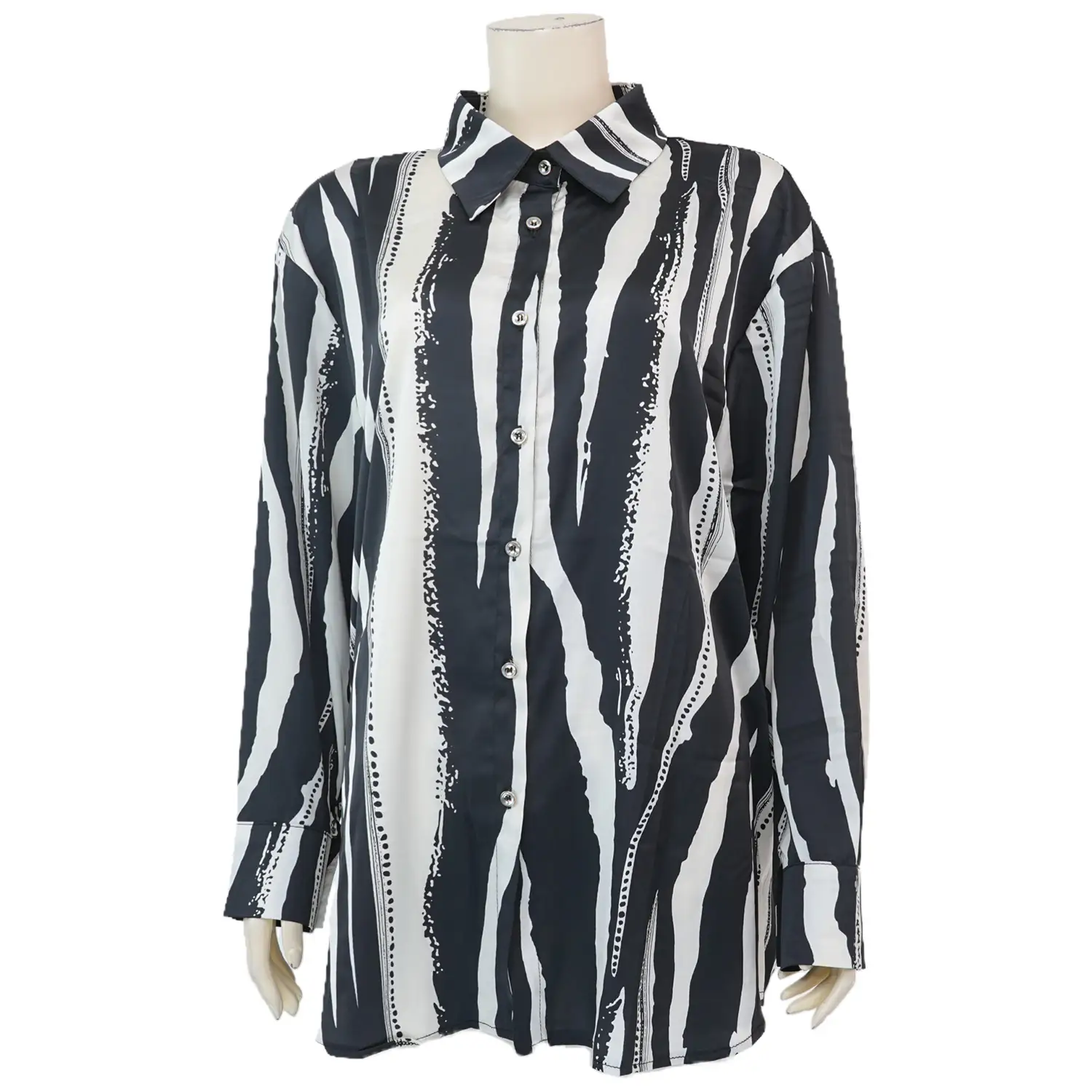 มิลานดา โคลเอ้ เสื้อเชิ้ต แขนยาว ลายสไตล์ตวัดพู่กัน - Image 4