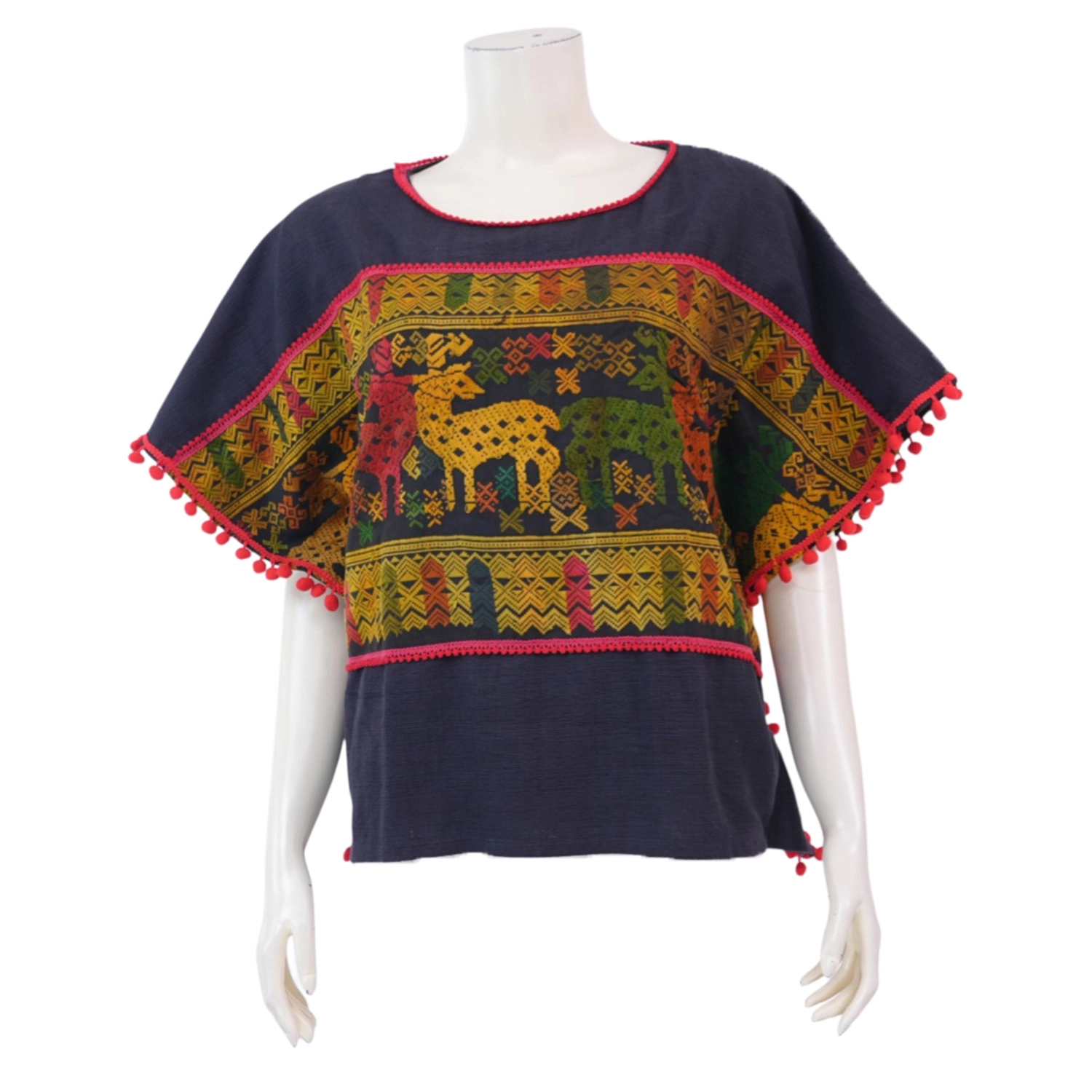 อินทนิล เชียงใหม่ เสื้อค้างคาวผ้าฝ้าย ปักมือ ลายกวางลัดดา