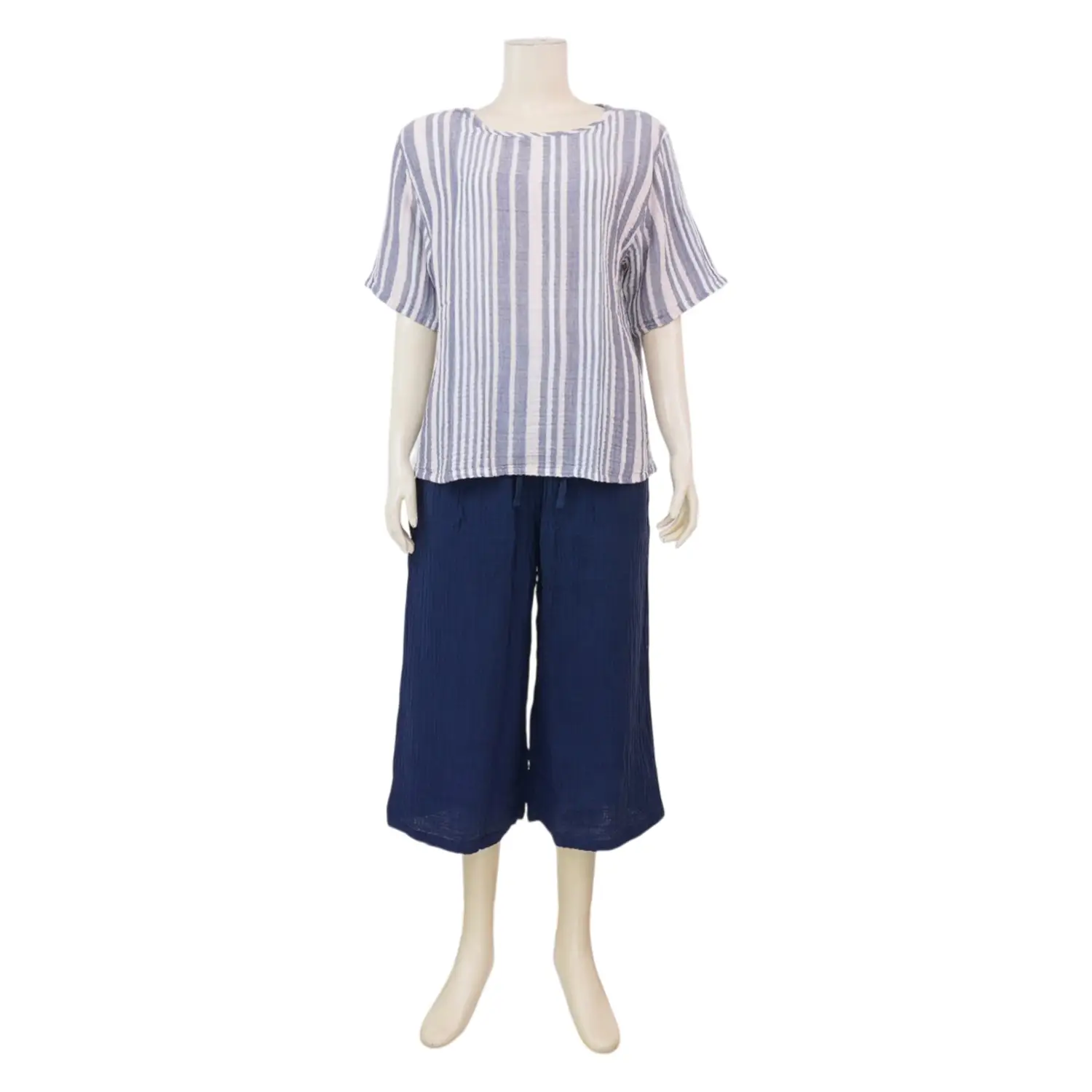 ราชาอูชิโน เสื้อคอกลม แขนสั้น ลายทาง และกางเกงขา 3 ส่วน - Image 3