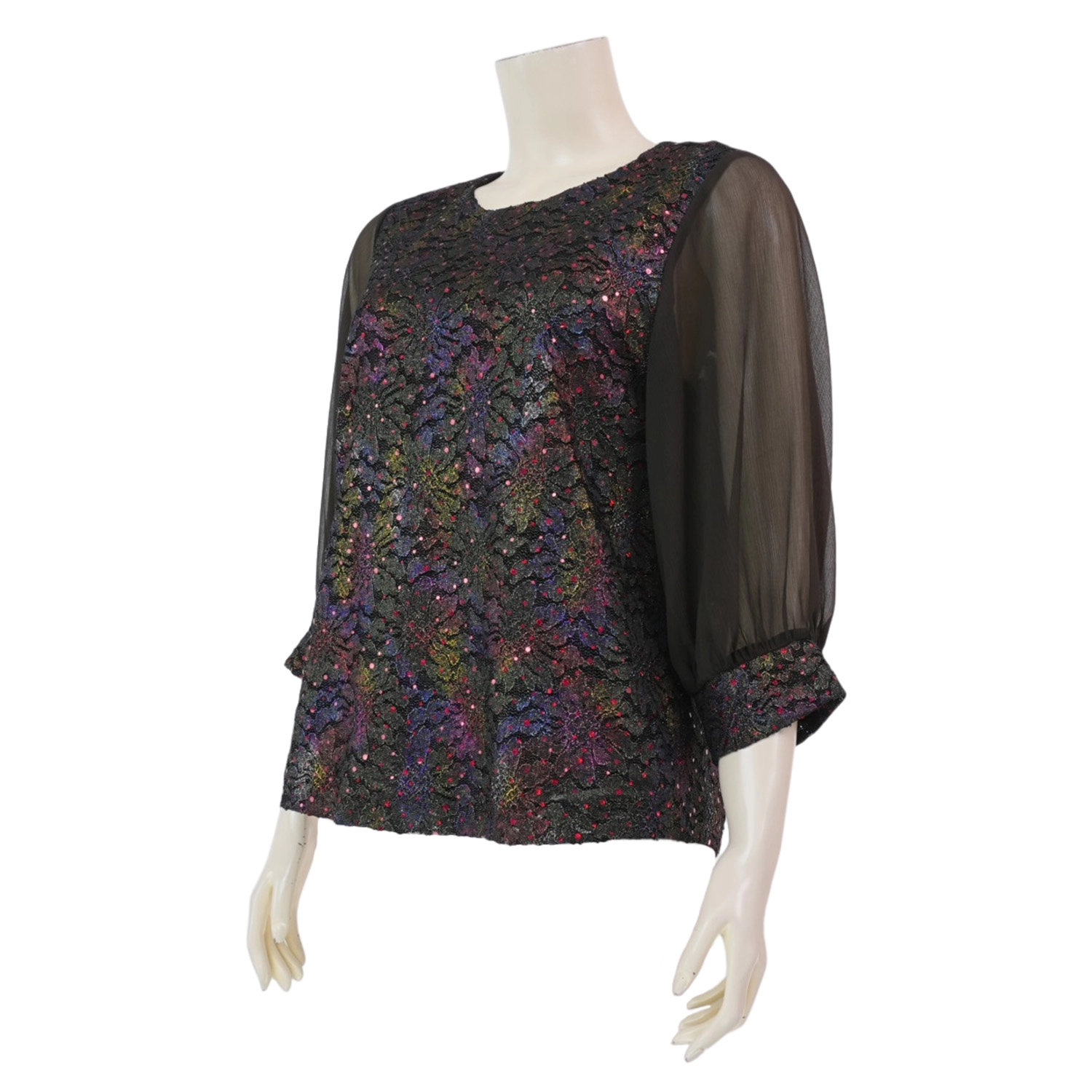 อาลิย่า เสื้อเบลาส์คอปาด แขนกระบอกยาว 4 ส่วน ผ้าลูกไม้แฟนซี ฉลุลาย - Image 2