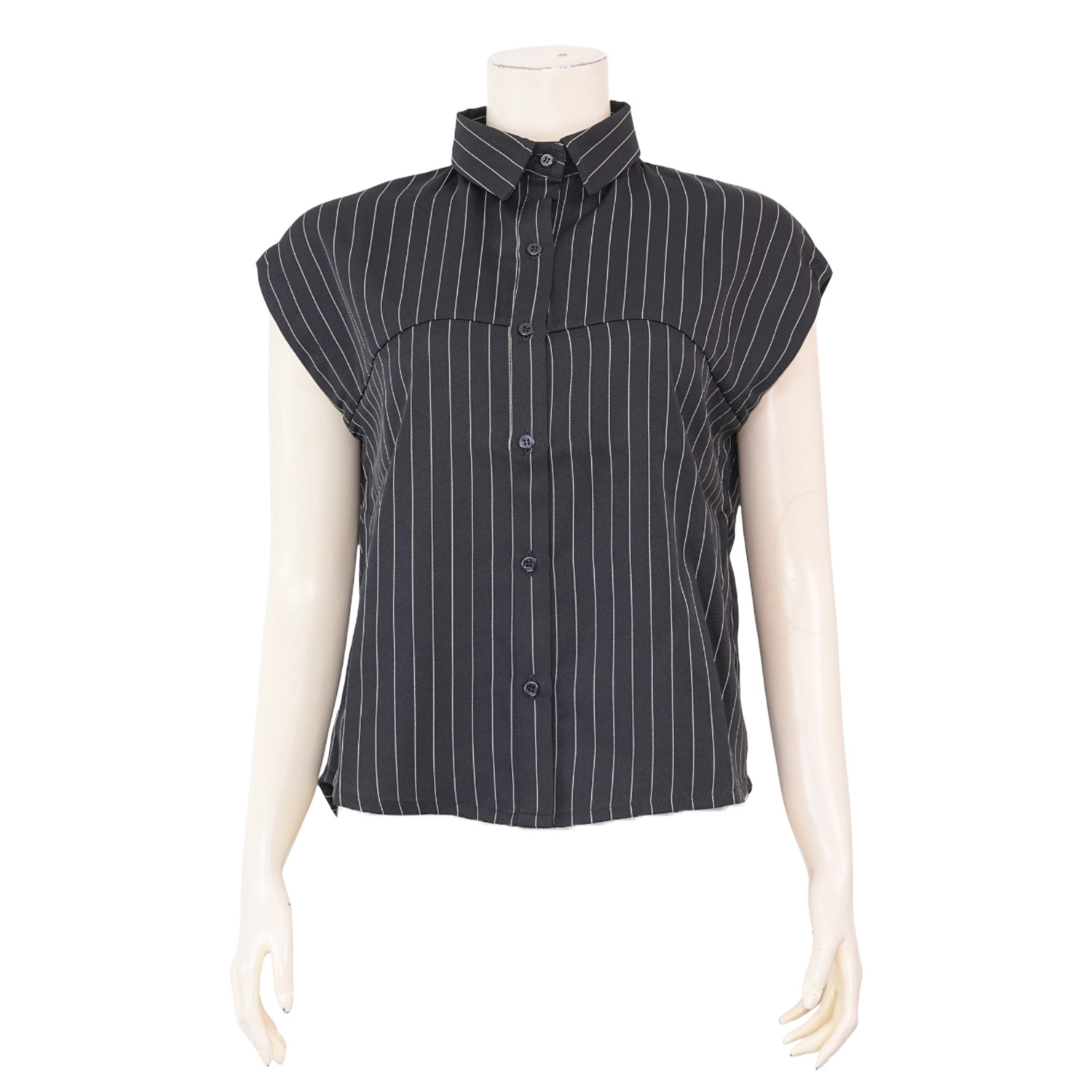 จิณณ์ณิชา ซิกเนเจอร์ เชตเสื้อคอปก แขนกุด และกางเกงขายาว - Image 2