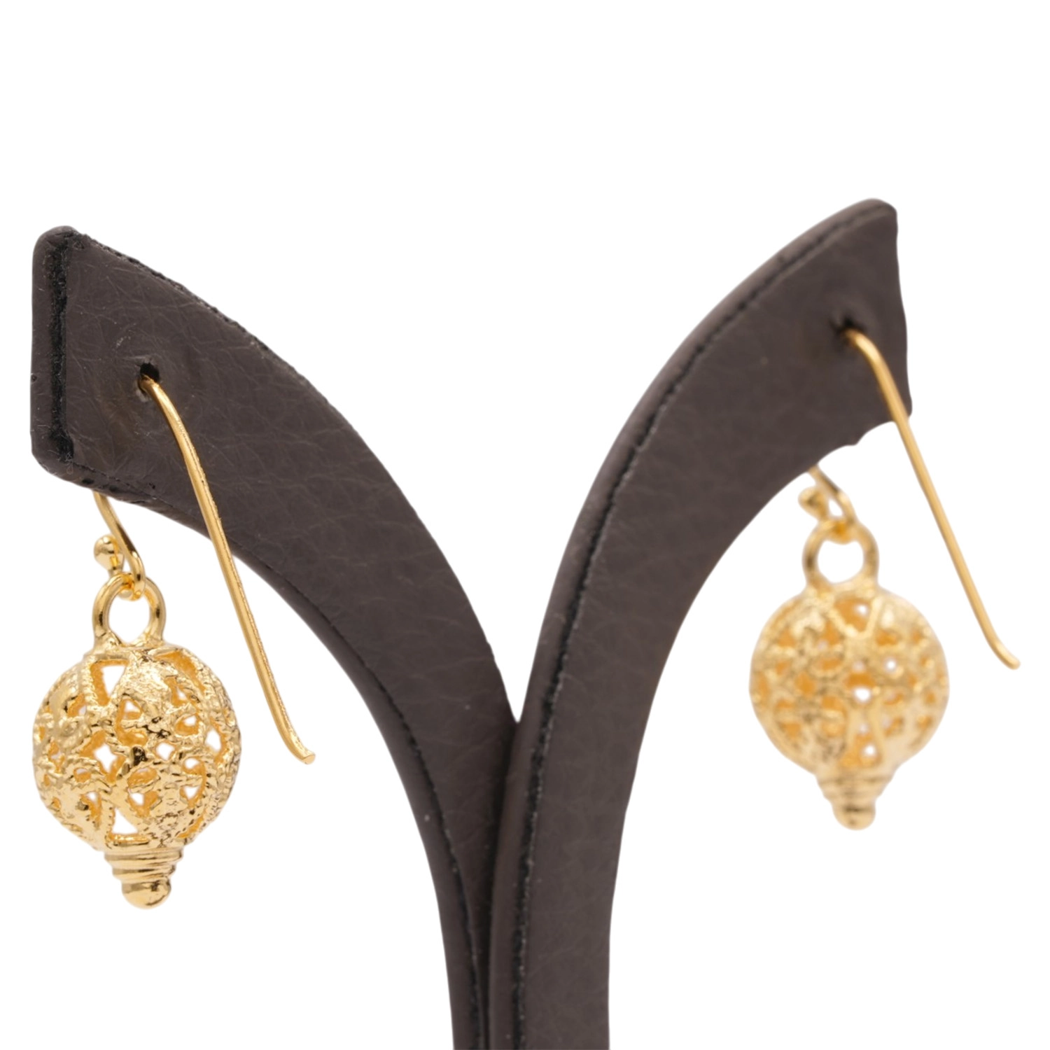 มณีเงิน สุโขทัย ต่างหูเงิน99.9% ทรงตุ้ม งานฉลุลาย ชุบทอง - Image 3