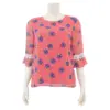 เรอ๊อง เสื้อเบลาส์คอปาด แขนยาว 3 ส่วน แต่งระบาย ผ้าชีฟองสีแดง พิมพ์ลายดอกไม้