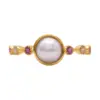 ศอศารา เจมส์ แหวนเงิน925 ชุบทอง18K ประดับมุก, ทับทิม และเซอร์คอนสีขาว