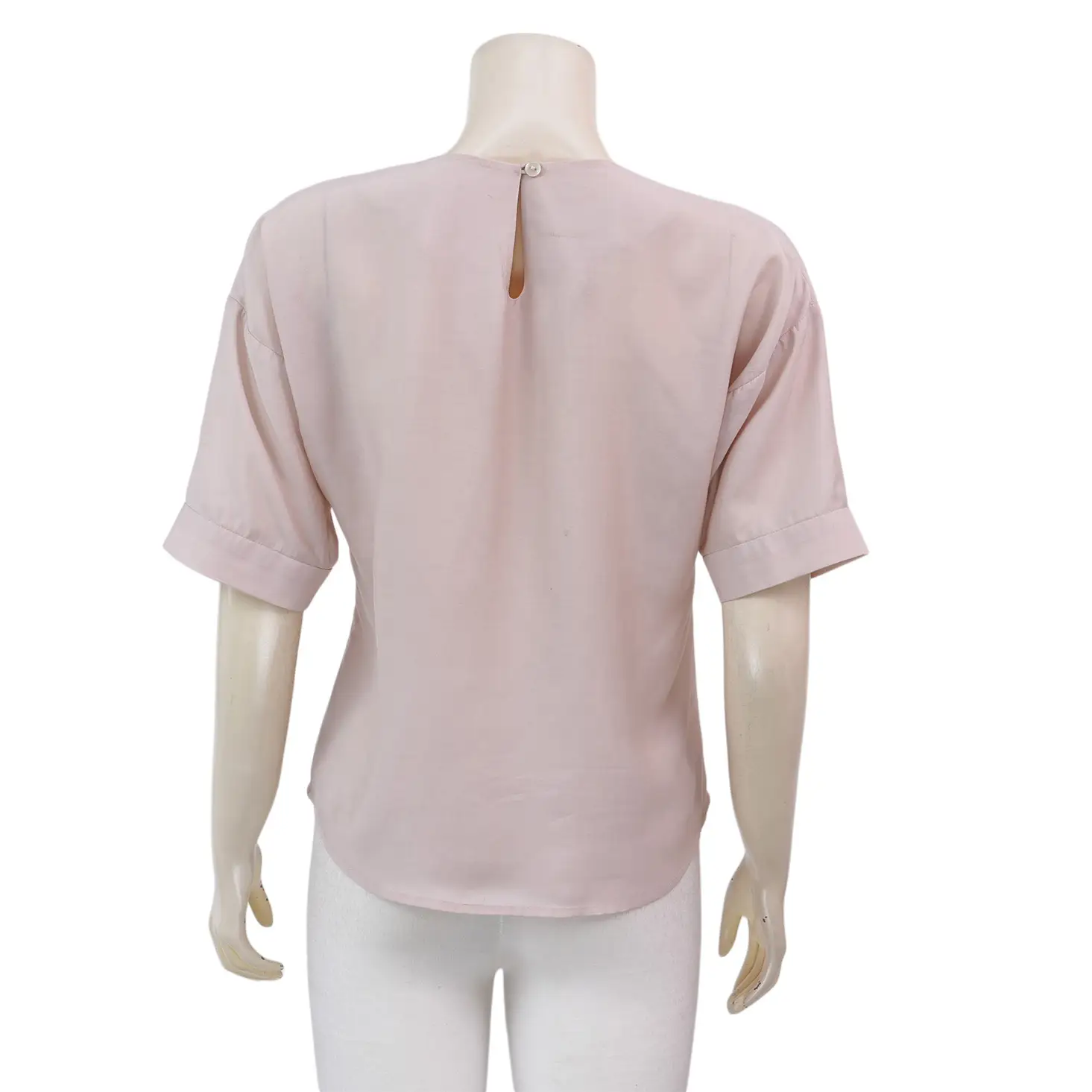โออาร์ ดีไซน์ เสื้อเบลาส์คอปาด แขนสั้นทรงกระบอก ผ้าพีชสกิน - Image 2