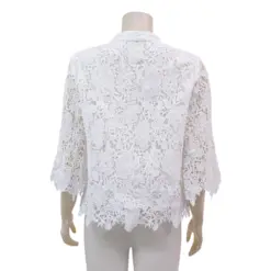มินนะ เสื้อคอตั้งผ่าหน้า แขนกระบอกยาว 4 ส่วน ผ้าลูกไม้แฟนซี ปักฉลุลายดอกไม้ - Image 3