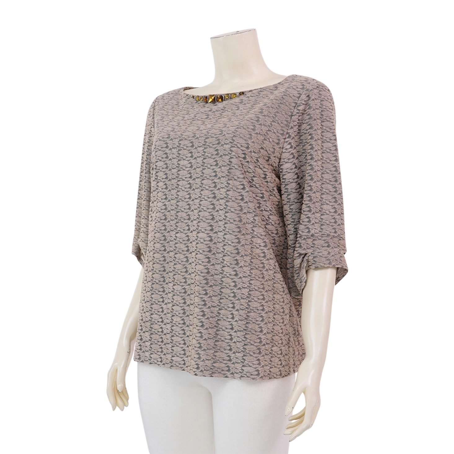 มิกิโกะ เสื้อเบลาส์คอปาด แขนกระบอกยาว 3 ส่วน ผ้ายืดแฟนซี สีน้ำตาล - Image 2