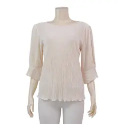มิกิโกะ  เสื้อเบลาส์คอปาด แขนกระบอกยาว 3 ส่วน แต่งระบาย ผ้าพลีทแฟนซี
