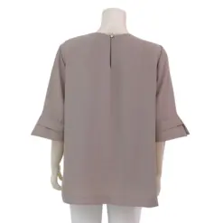 มิกิโกะ เสื้อเบลาส์คอปาด แขนกระบอกยาว 3 ส่วน ผ้าอมุนเจน - Image 3
