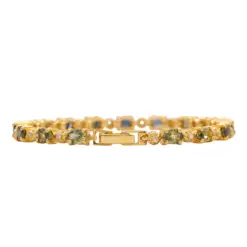 ศอศารา เจมส์ สร้อยข้อมือเงิน925  ชุบทอง18K แบบเทนนิส ประดับเขียวส่อง และเซอร์คอนสีขาว - Image 3