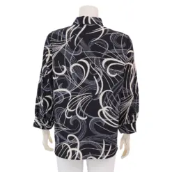 มินนะ เสื้อคอปก แขนกระบอกยาว 5 ส่วน ผ้าซอฟท์แมตต์ซาติน พิมพ์ลายกราฟิก - Image 3
