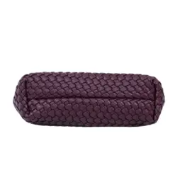 มิเชลล์ แอนด์ โคล กระเป๋าหนังวัวแท้ ดีไซน์ถักสาน CHERRY WEAVE BAG - Image 7